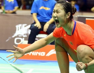 Sun Yu Battles Past Wang Shixian – OUE Singapore Open 2015 Day 5