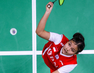 Cahya Dewi Leads Indonesian Rout of France