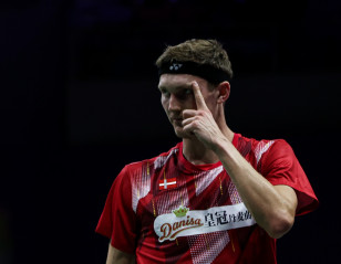 Axelsen Clears the Way for Denmark